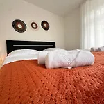 Amao Amber - Premium - Free Parking * Rheinhausen