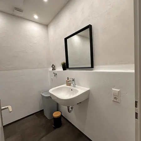 Apartamento Amao-amber I 120qm I Exklusives Gruppen-apartment I 3 King-size Betten, 2 Baeder & Gratis Parkplatz *