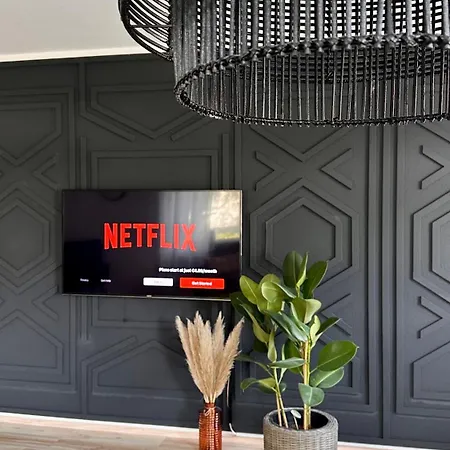 Appartement Amao Amber - 120 M2 Group - 10 Guests - King-size Beds - 2 Bathrooms - Free Parking Rheinhausen