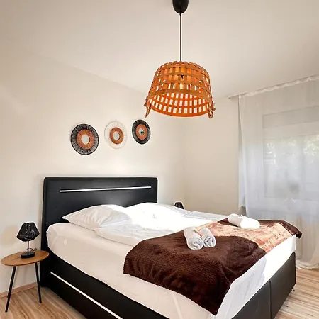 Amao-amber - Spacious - 10 Guests - Free Parking Apartamento